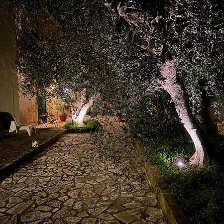 Dimore All'Ofra Matera Luaran gambar