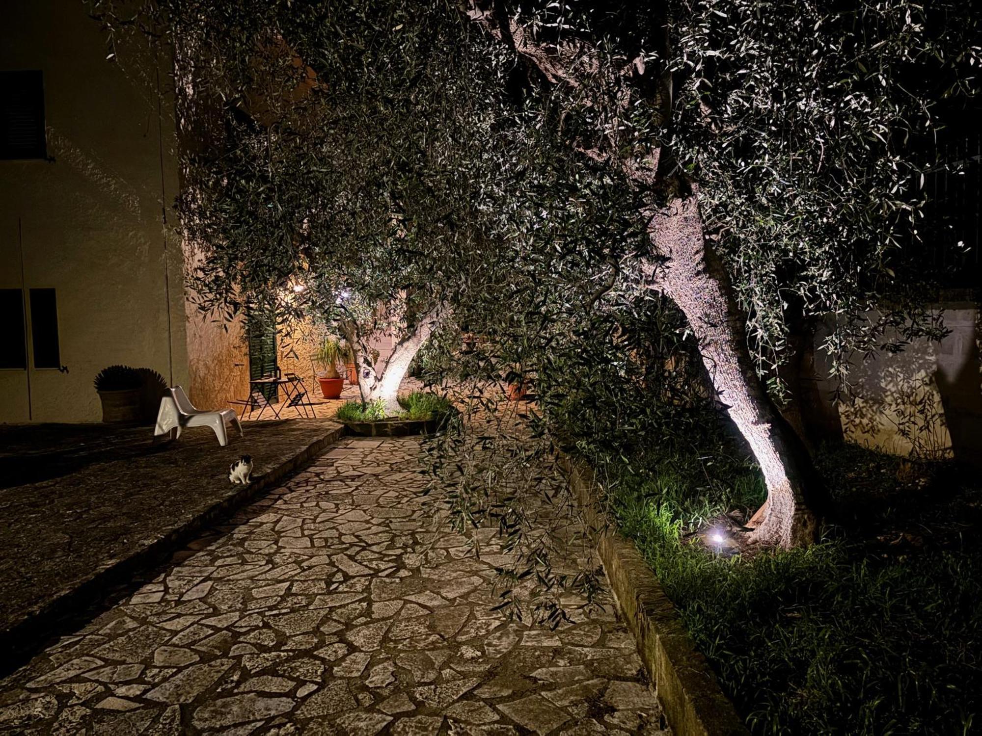 Dimore All'Ofra Matera Luaran gambar