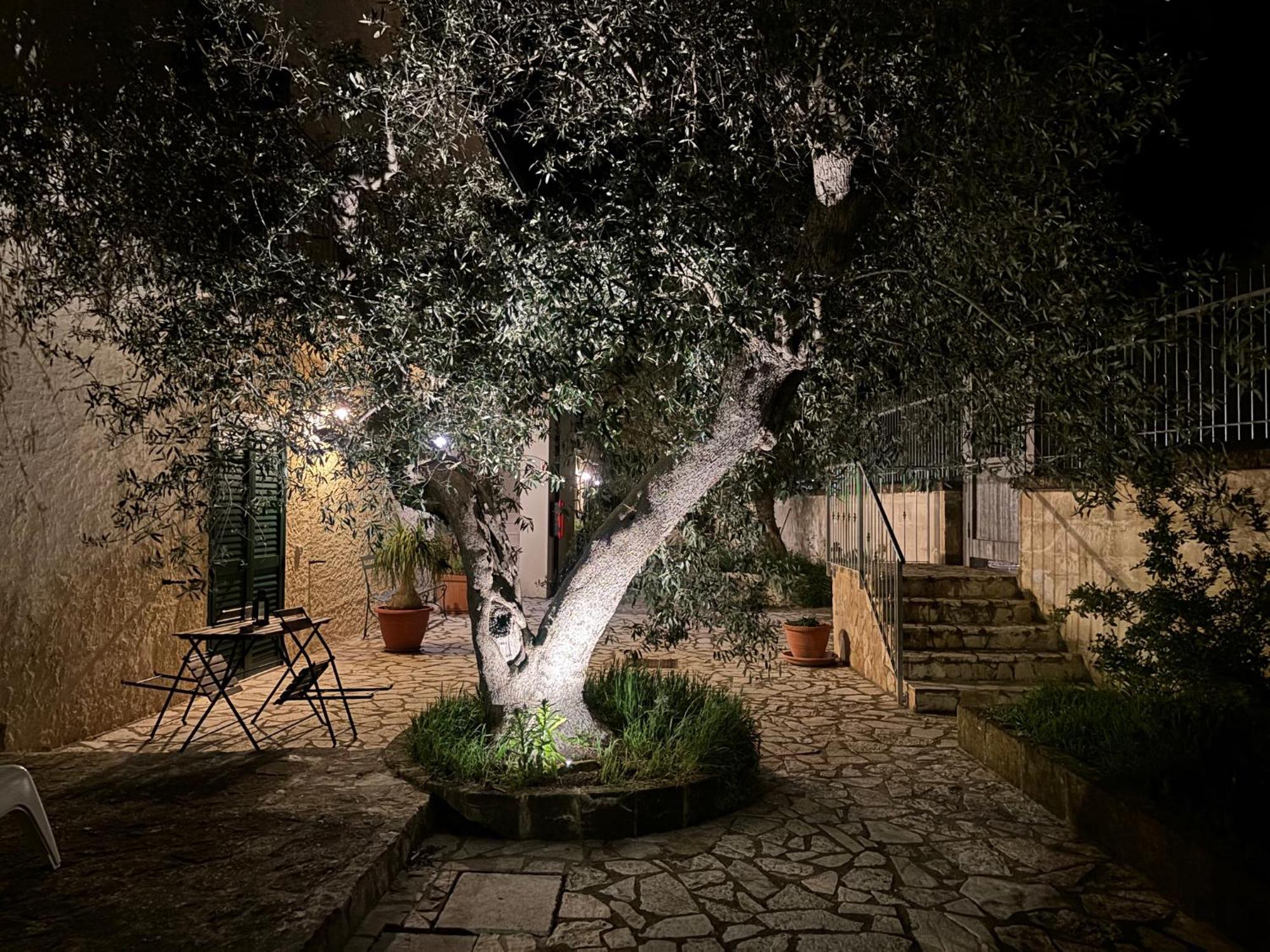 Dimore All'Ofra Matera Luaran gambar